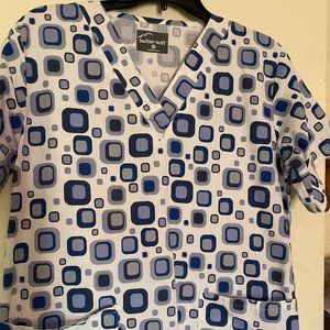 Buttersoft Scrub Top